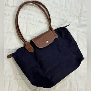 LONGCHAMP LE PLIAGE PURPLE M TOTE BAG